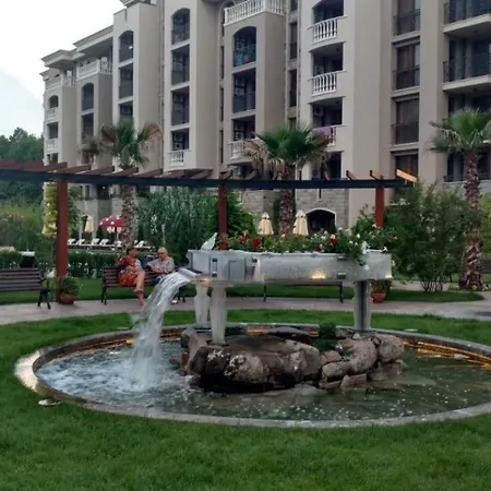 Уютная Студия На Солнечном Берегу Daire Sunny Beach